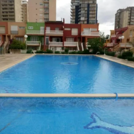 וילה Con Barbacoa Familias *